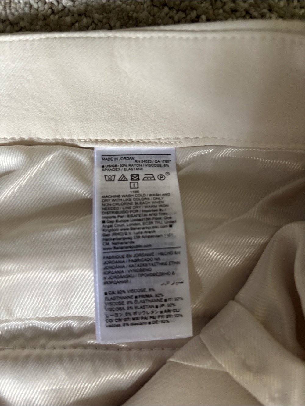 Banana Republic Cream Dress Pants - Slim straight Leg - Picture 5 of 8